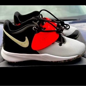 Brand new Kyrie’s (Nike) brand shoes